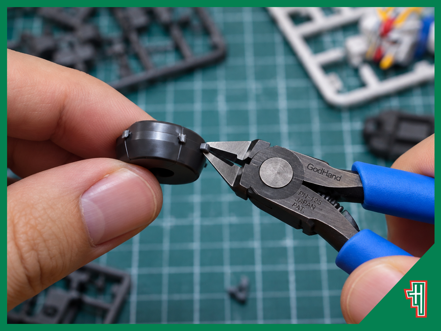 Gunpla Nub Mark Removal: Clean Cuts Without Stress Marks