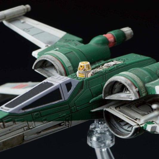 Bandai - STAR WARS VEHICLE MODEL 017 X-WING FIGHTER (STAR WARS:THE RISE OF SKYWALKER)