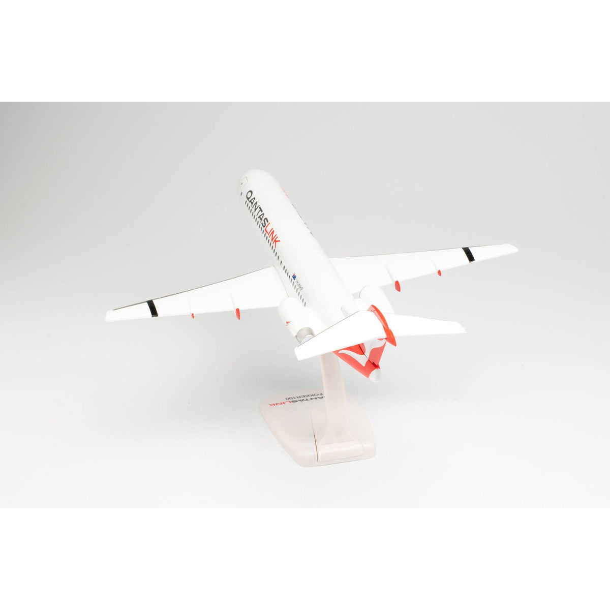 1/100 SNAP FIT QANTASLINK Fokker 100 VH-NHF