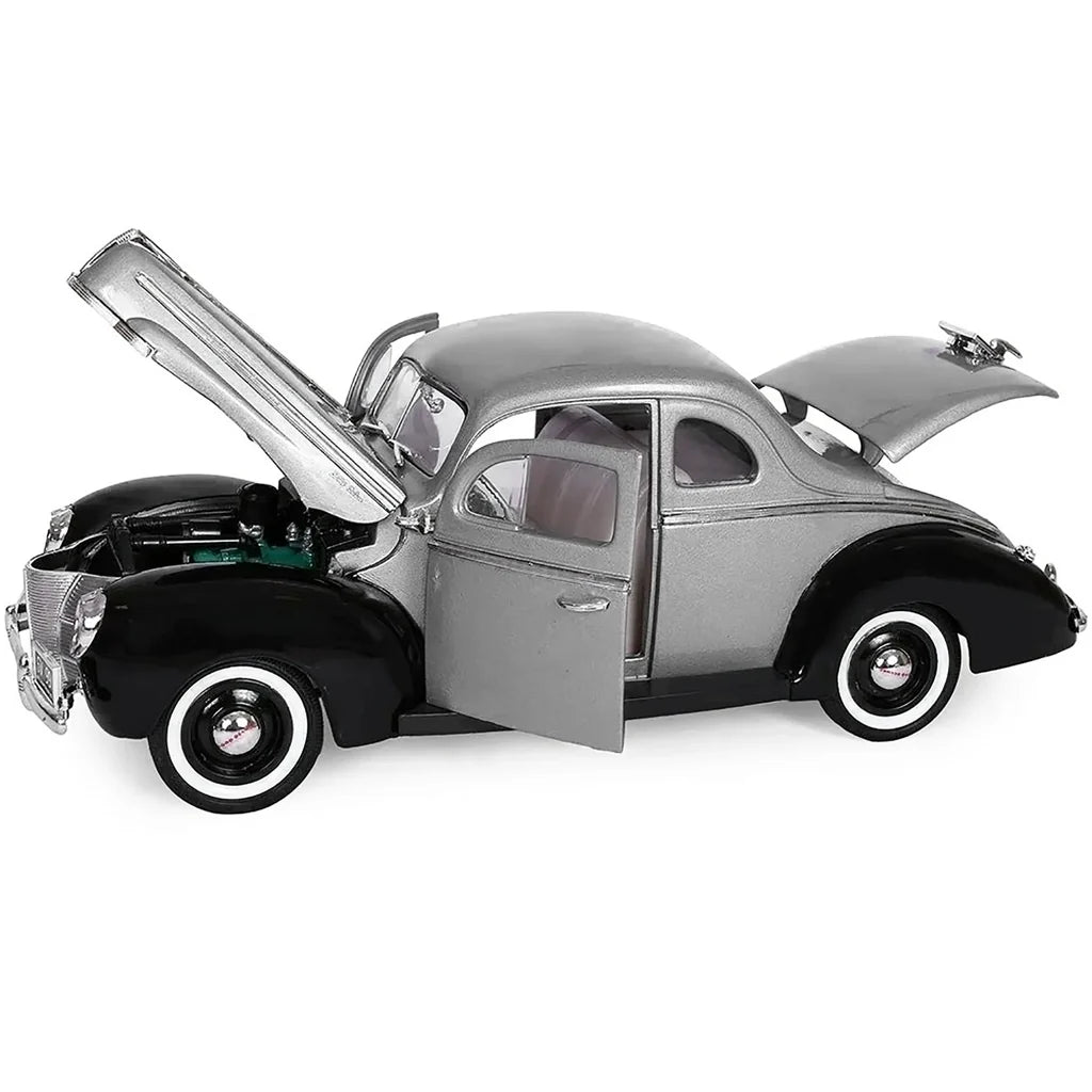 image4_1/18 1940 Ford Deluxe (Timeless Classics)