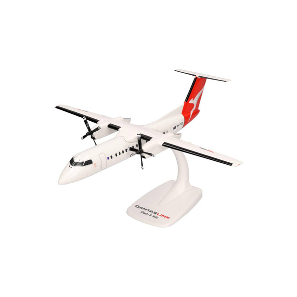 1/100 SNAP FIT Qantaslink DHC-8-300 VH-TQZ "Bundaberg"