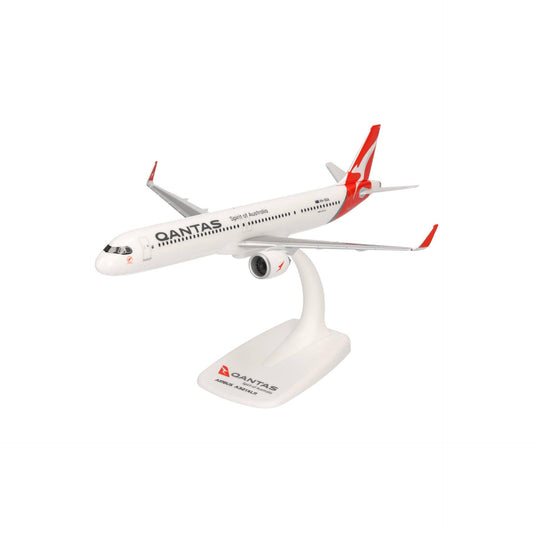 1/200 SNAP FIT Qantas Airbus A321XLR VH-OGA