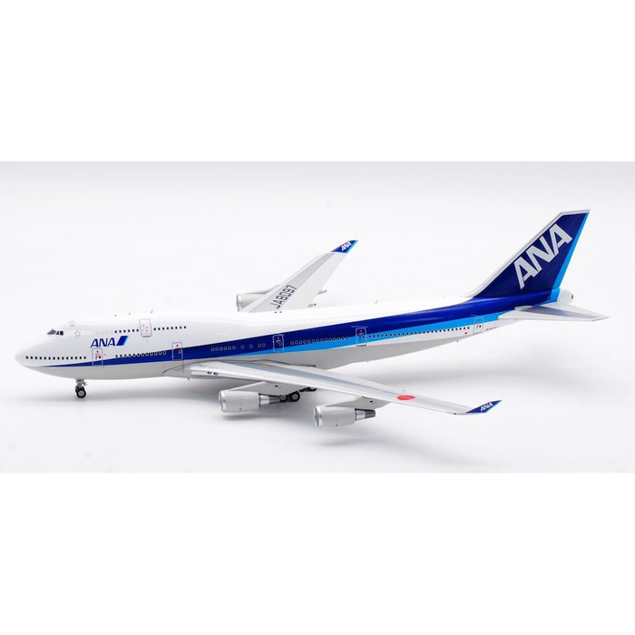 1/200 Ana Boeing 747-481 JA8097