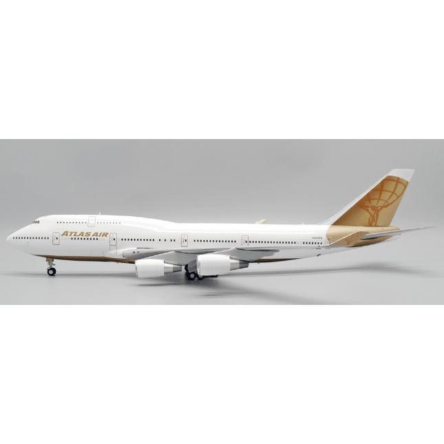 1/200 Atlas Air Boeing 747-400 "Gold" Reg: N322SG with Stand