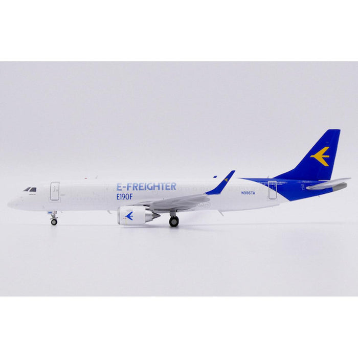 1/200 Embraer House Color E190F "E-Freighter" Reg: N986TA with Stand