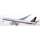 1/200 Singapore Airlines B777-300ER Flap Down