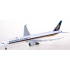 1/200 Singapore Airlines B777-300ER Flap Down