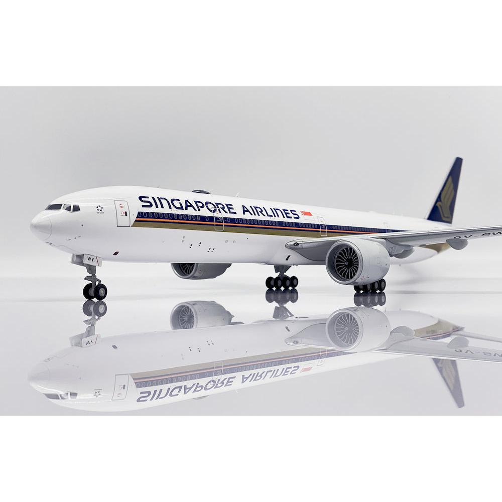 1/200 Singapore Airlines B777-300ER