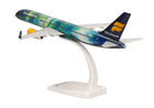 1/200 SNAP FIT Icelandair Boeing 757-200 TF-FIU
