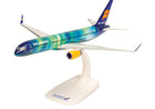 1/200 SNAP FIT Icelandair Boeing 757-200 TF-FIU