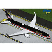 1/200 Trump B757-200