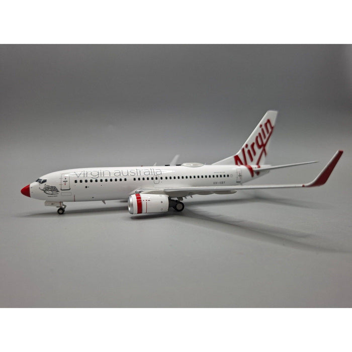 1/200 Virgin Australia Boeing 737-700 VH-VBY Red Nose