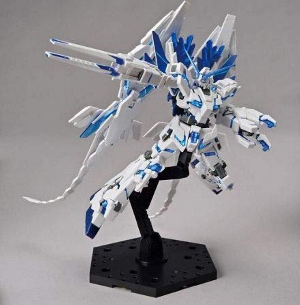 [G-BASE LIMITED] HG 1/144 THE GUNDAM BASE LIMITED UNICORN GUNDAM(PAINTING MODEL)