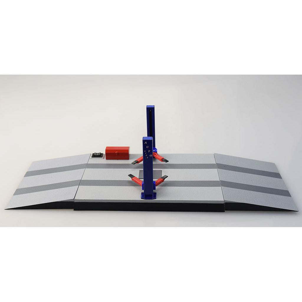 1/24 2 Post Hoist (Battery Operated)