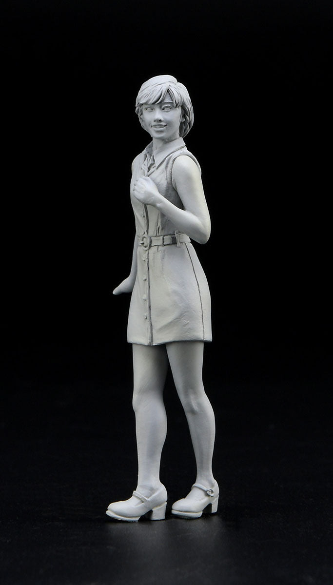 1/24  NISSAN FAIRLADY 240ZG w/70s GIRLS FIGURE