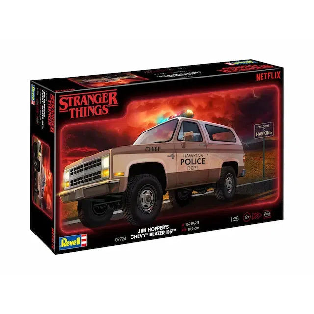 1/25 1985 Chevrolet K5 Blazer: Stranger Things Model Kit