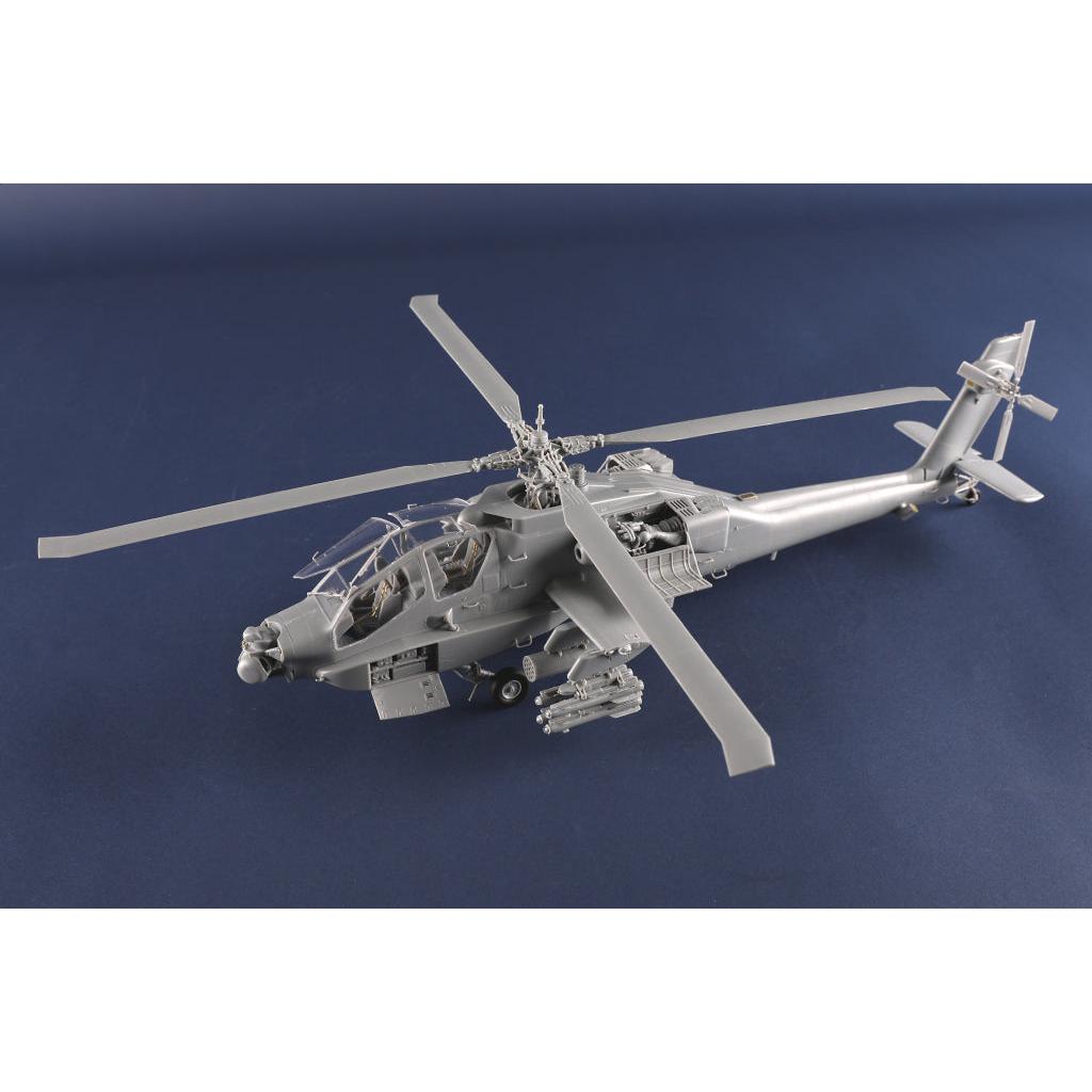 1/35 AH-64A Apache Early Plastic Model Kit