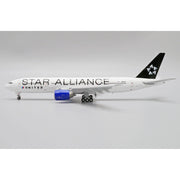 1/400 United Airlines B777-200ER N218UA 'Star Alliance' (Flaps Down)