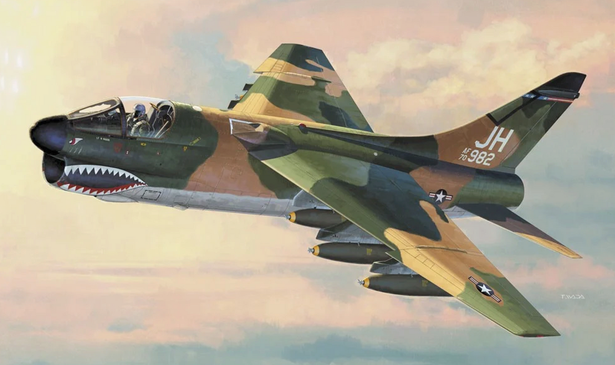 1/48 A-7D CORSAIR II VIETNAM SCHEME  [LIMITED EDITION]