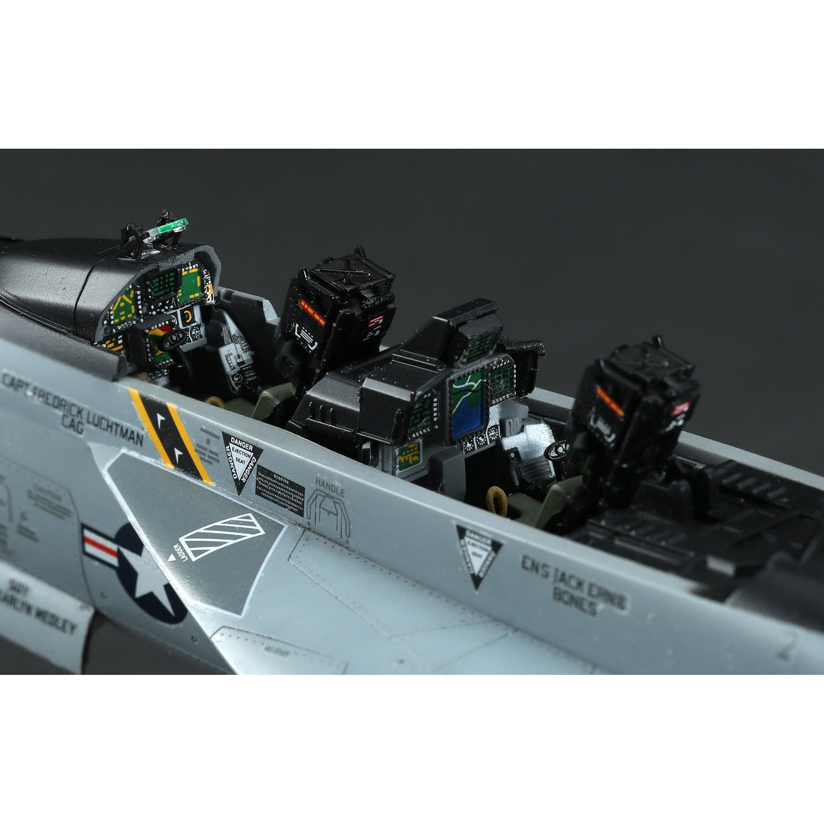1/48 Boeing F/A18F Super Hornet