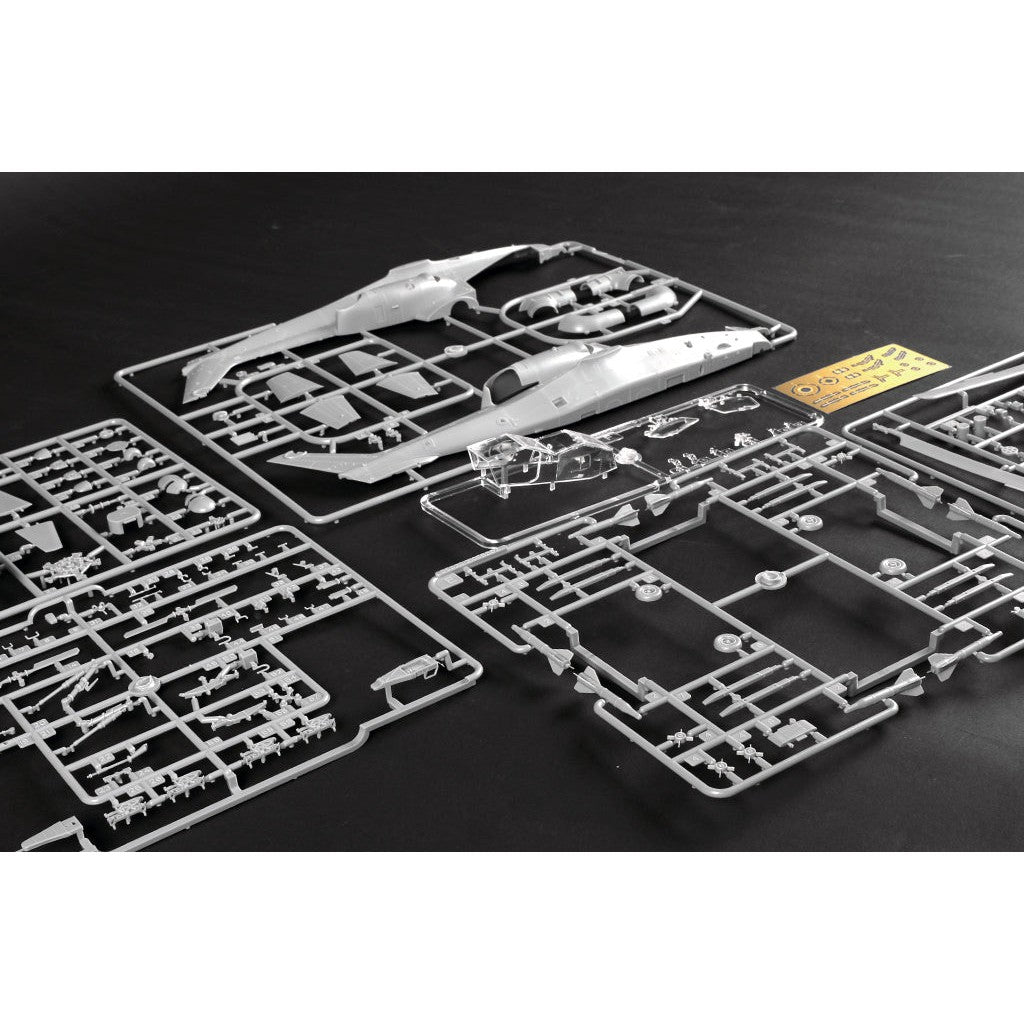 1/48 Chinese Z-10 Attack Helicopter Plastic Model Kit