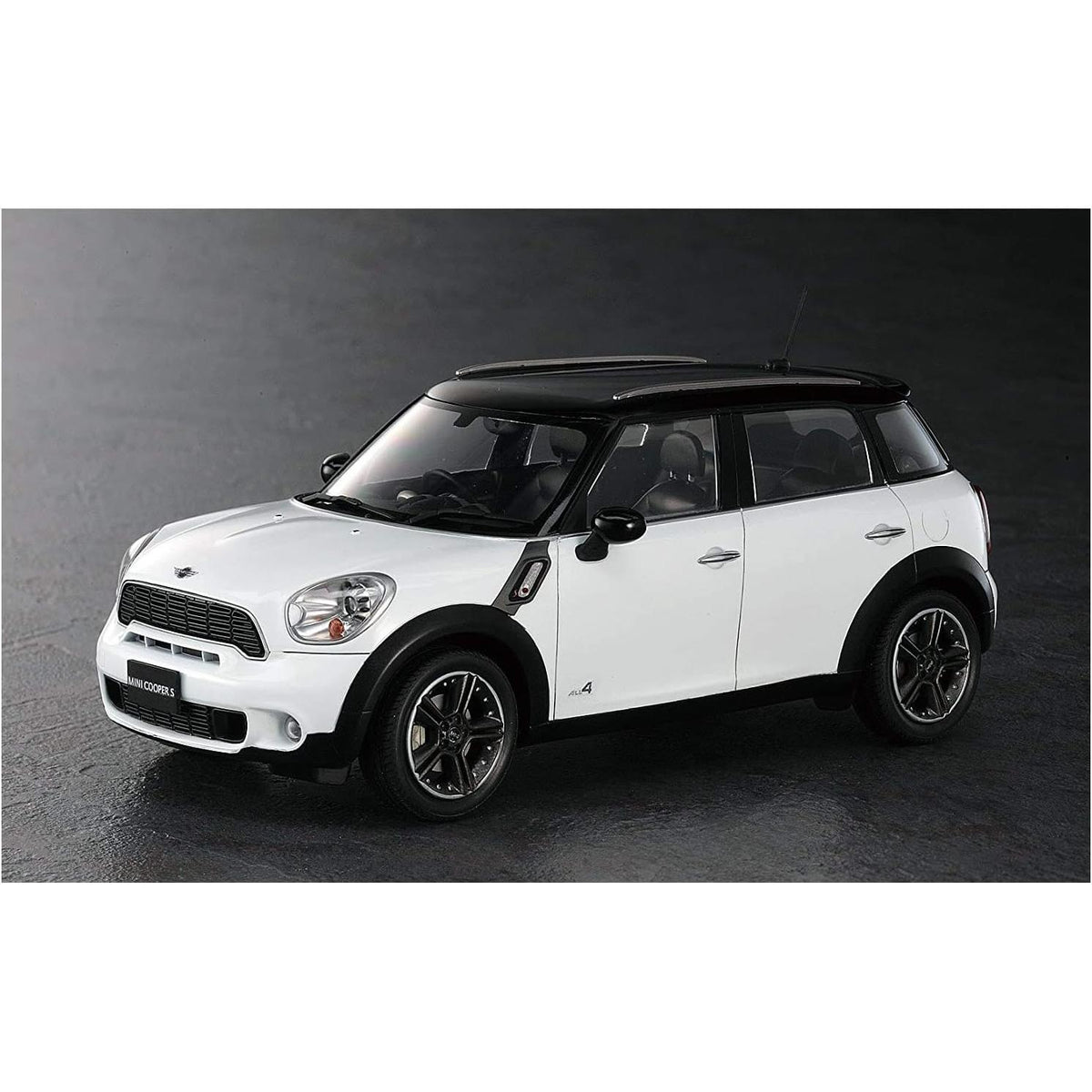 1/24 MINI COOPER S COUNTRYMAN ALL4