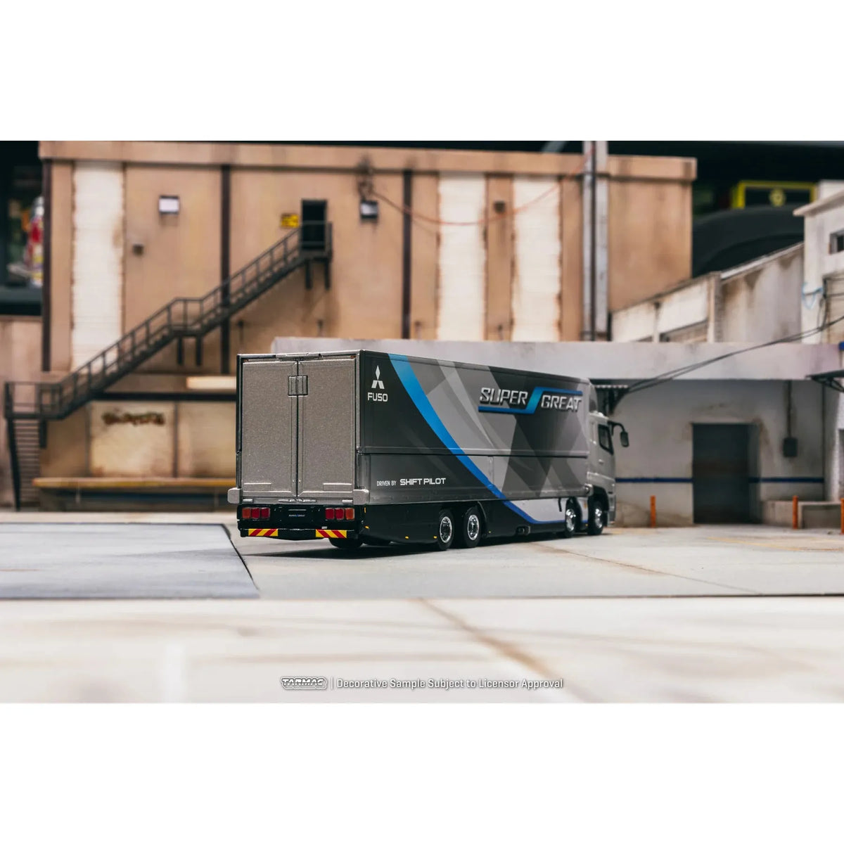 1/64 Mitsubishi Fuso Super Great