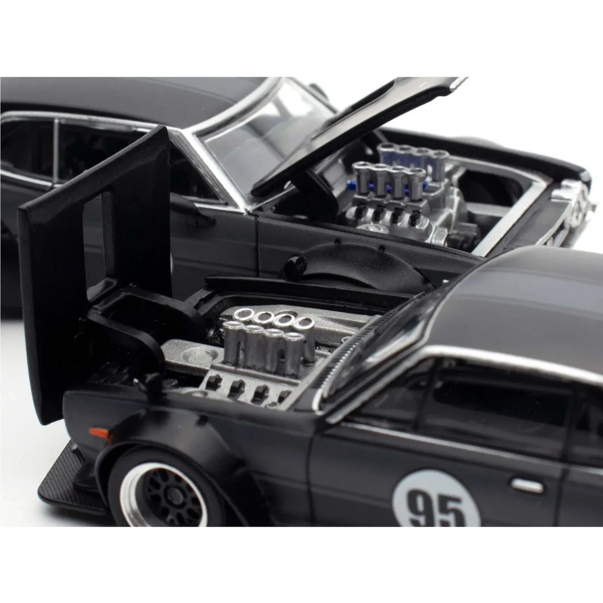 1/64 Skyline GT-R V8 Drift (Hakosuka) / Datsun Laurel C130