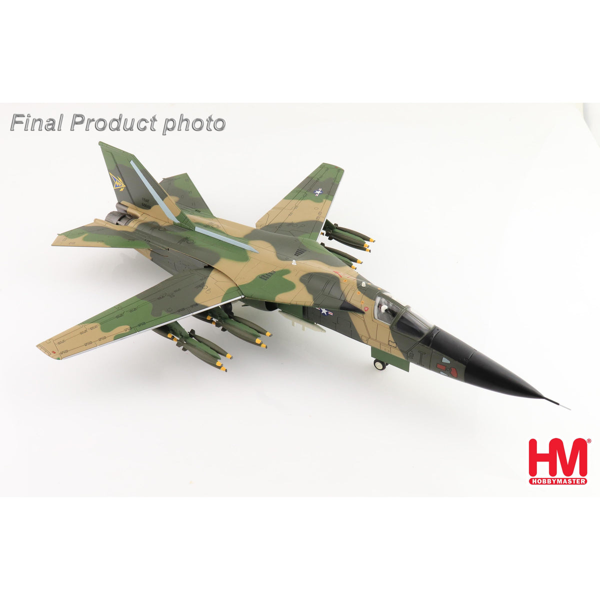 1/72 F-111A "Combat Lancer" 66-0022 USAF Takhli RTAFB 1968 (with 24 x Early Mk.82 Bomb)