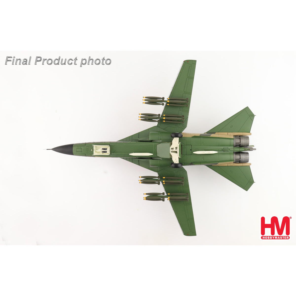 1/72 F-111A "Combat Lancer" 66-0022 USAF Takhli RTAFB 1968 (with 24 x Early Mk.82 Bomb)