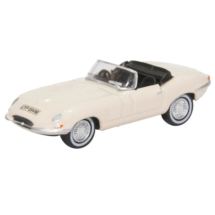 1/76 E Type Jaguar - White