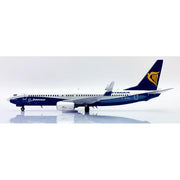 1/400 Ryanair Boeing 737-800 "Dreamliner""White Nose" Reg: EI-DCL with Antenna
