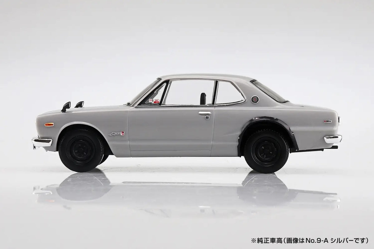 1/32 SNAP NISSAN SKYLINE 2000 GT-R (Red)
