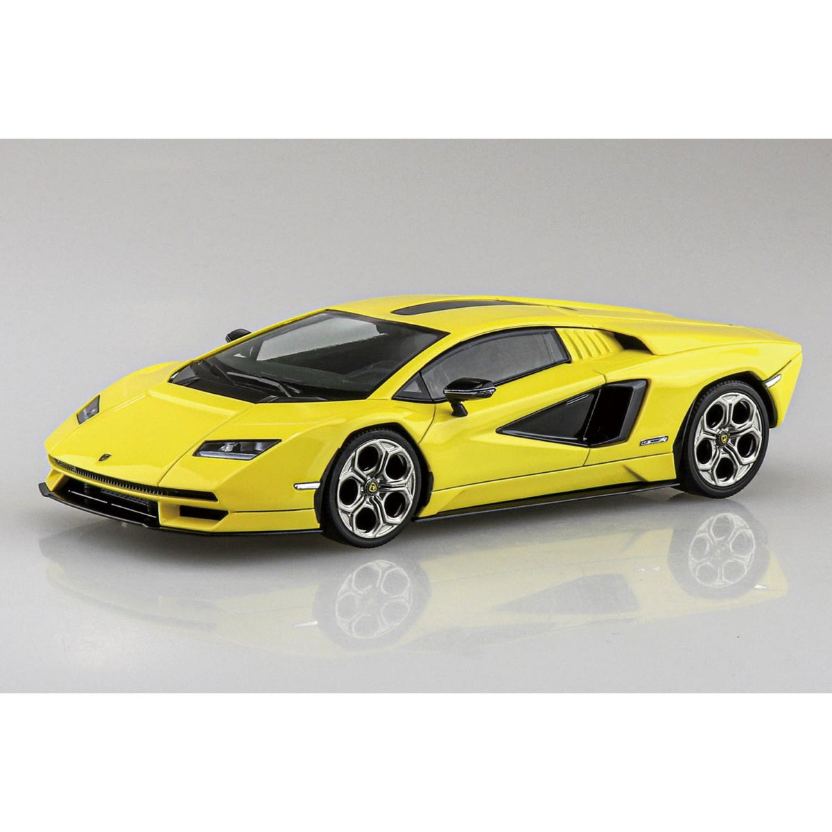 1/32 SNAP LAMBORGHINI Countach LPI 800-4 (Yellow)