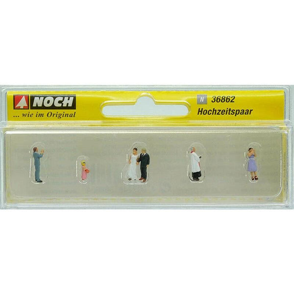 N Bride and Groom (6 Figures)