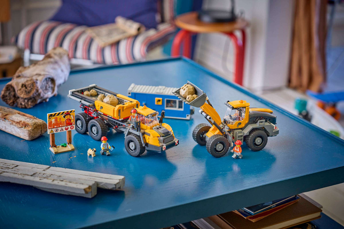 CITY - Dump Truck & Front End Loader