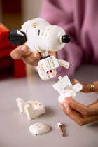IDEAS - Peanuts: Snoopy's Doghouse