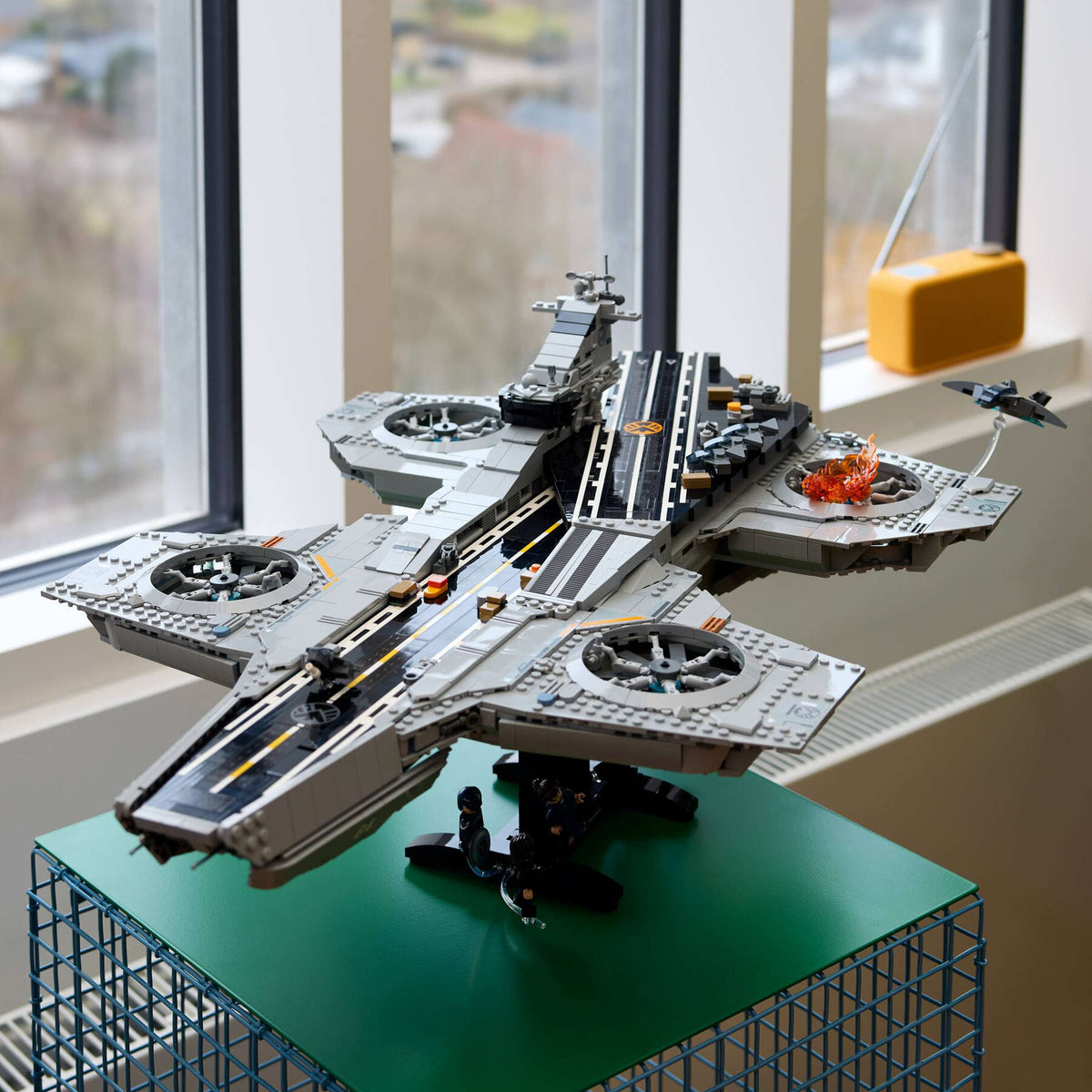 MARVEL - S.H.I.E.L.D. Helicarrier