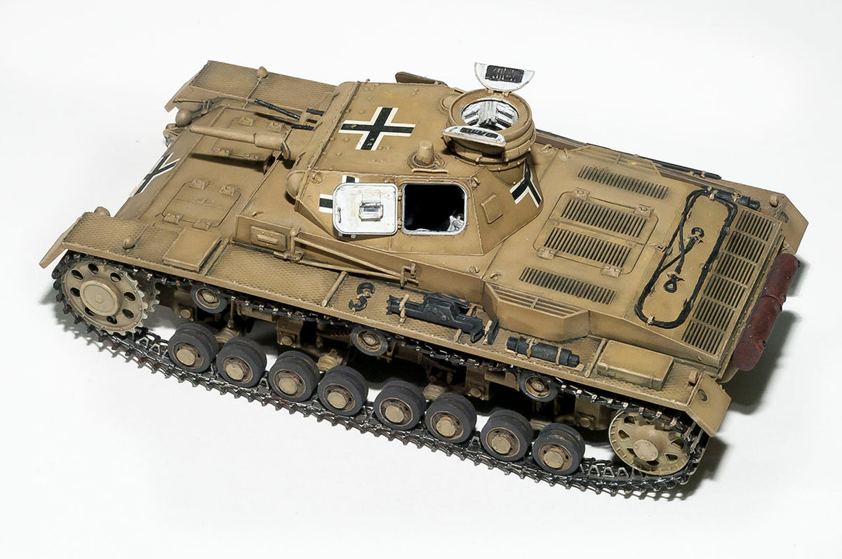 1/35 Pz.Kpfw. III Ausf. Model Kit