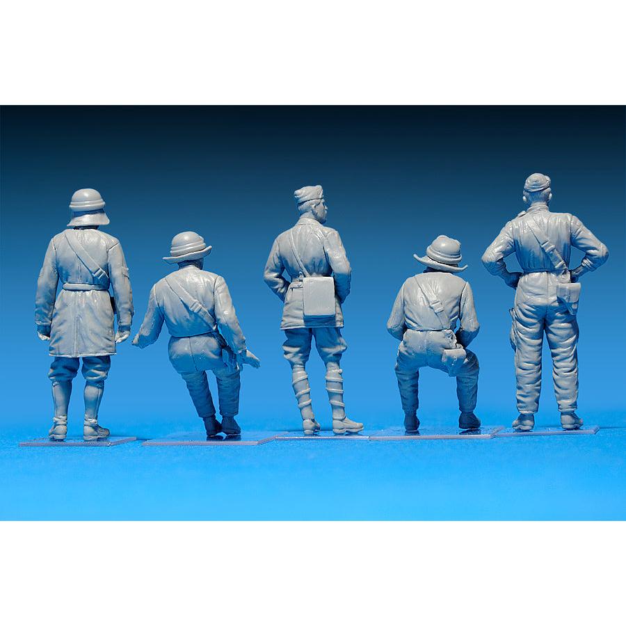 1/35 Italian Tank Crew Resin Heads