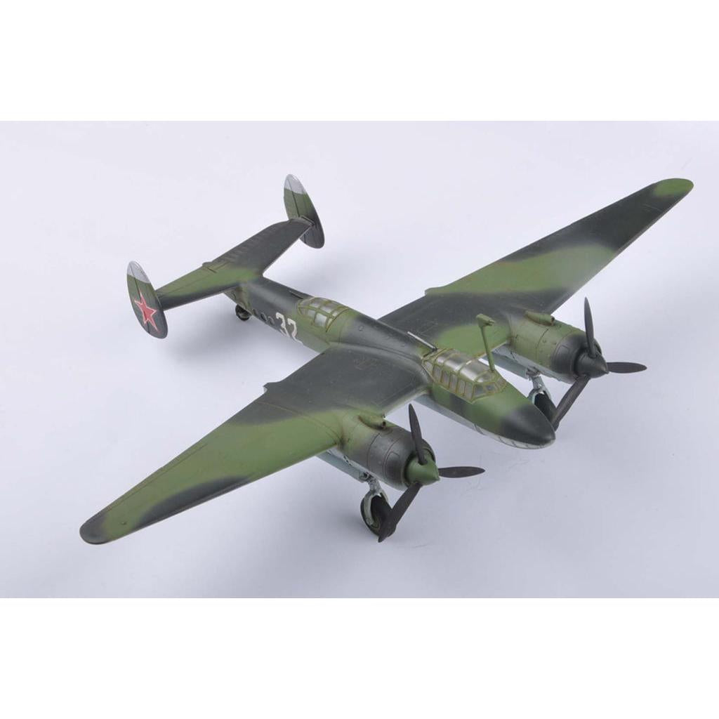 1/72 Soviet Tu-2 Bomber Model Kit