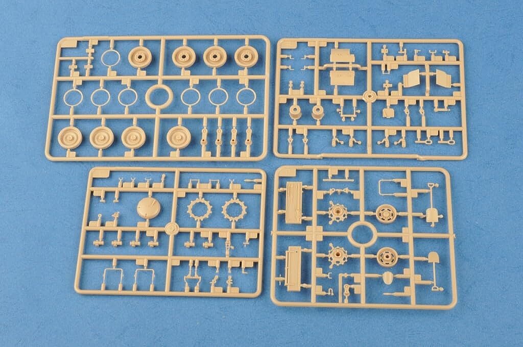 1/35 Swedish CV9030 IFV Model Kit