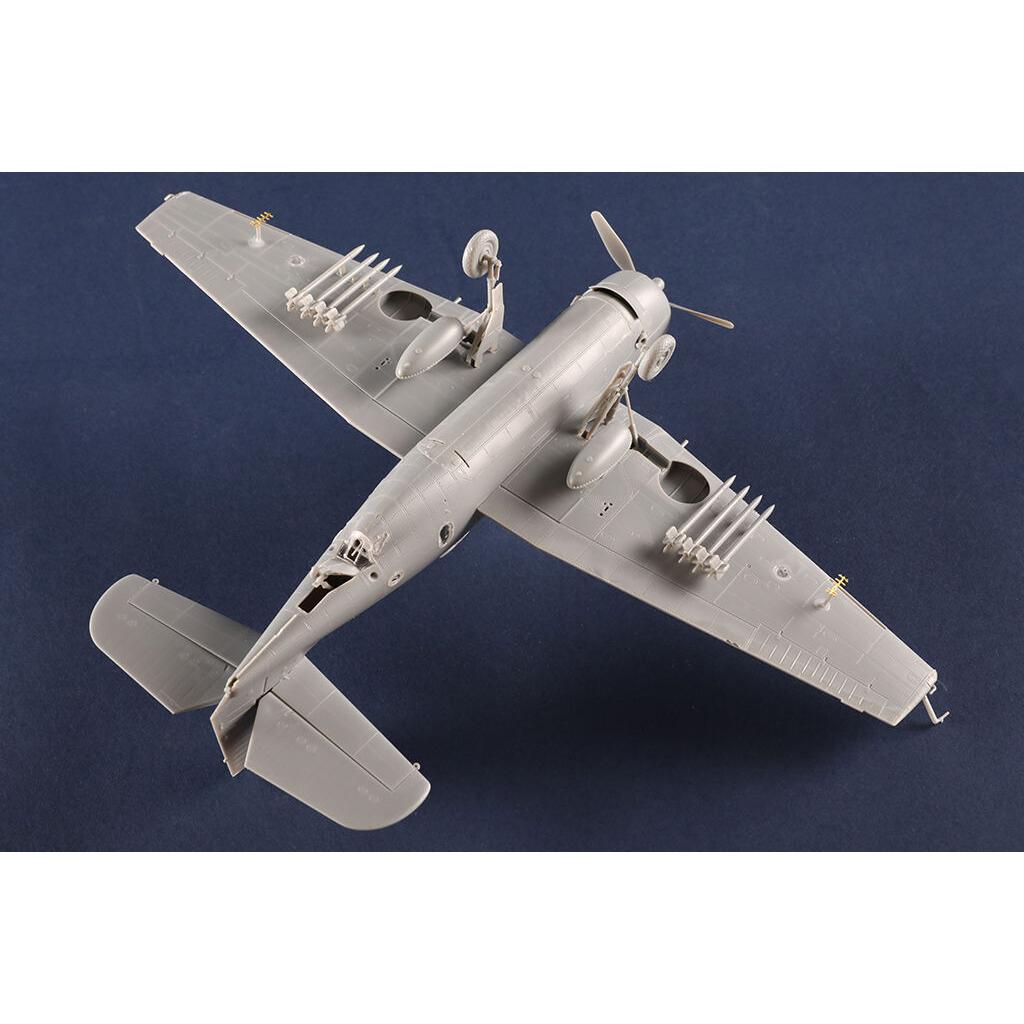 1/72 TBF-1C Avenger Model Kit