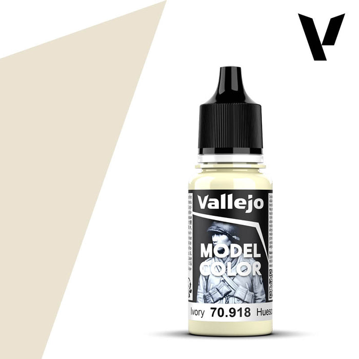 Model Color #004 - Ivory 18ml Matt Acrylic Paint
