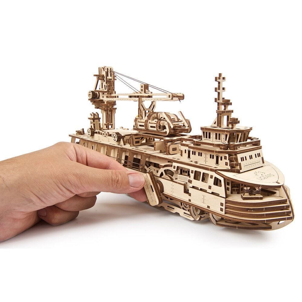 575pc Research Vessel_2