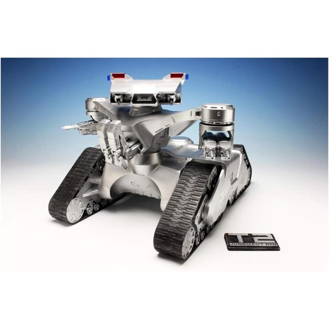 1/32 Terminator 2 Hunter Killer Tank Plastic Model Kit