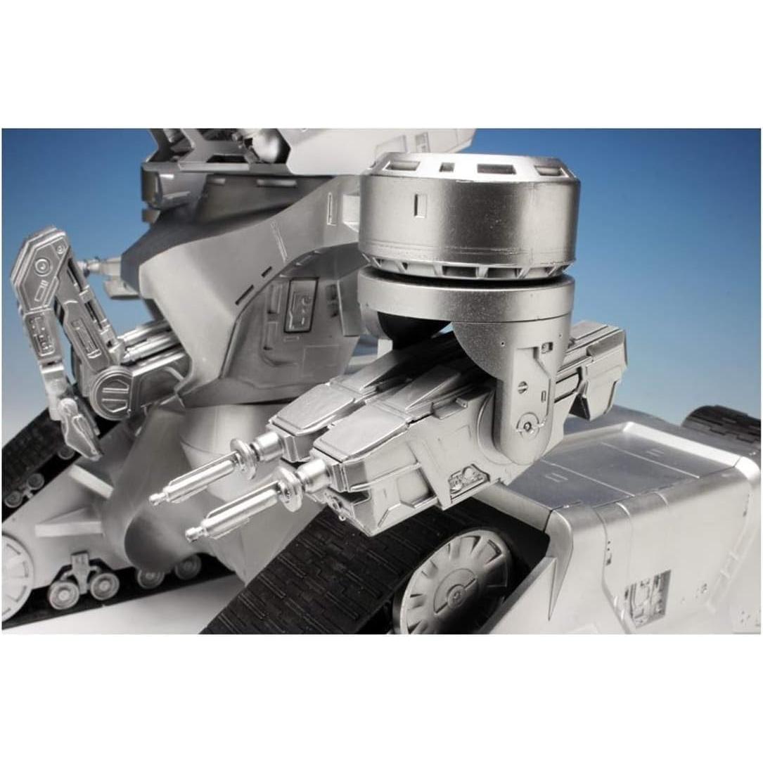 1/32 Terminator 2 Hunter Killer Tank Plastic Model Kit