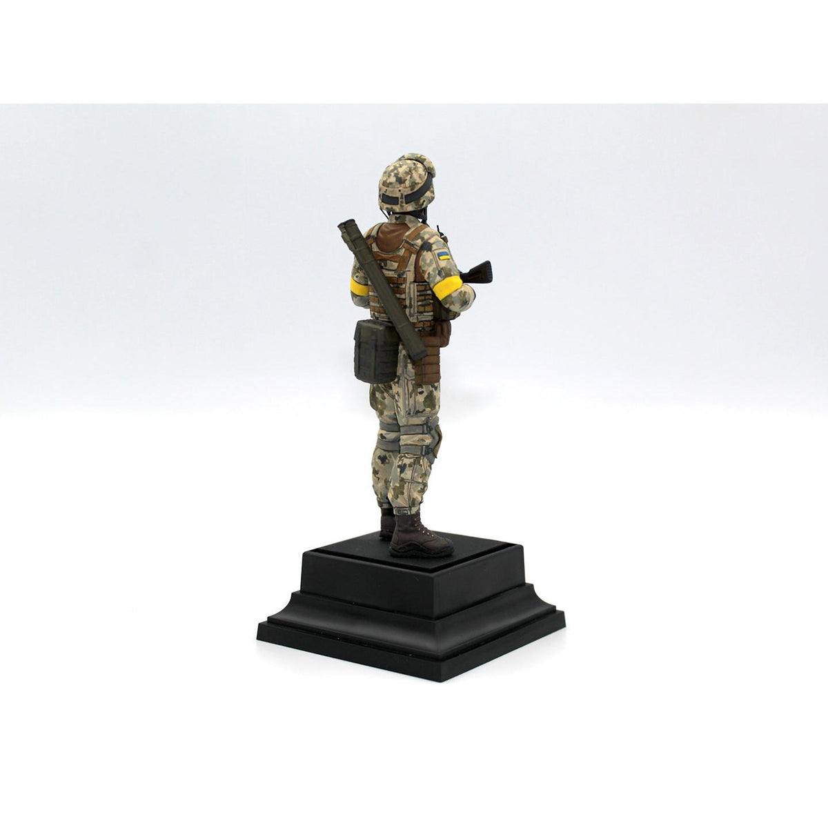 1/16 Soldier of the Armed Forces of Ukraine