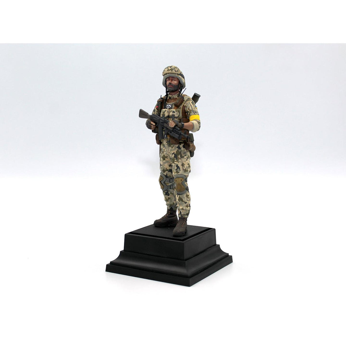 1/16 Soldier of the Armed Forces of Ukraine