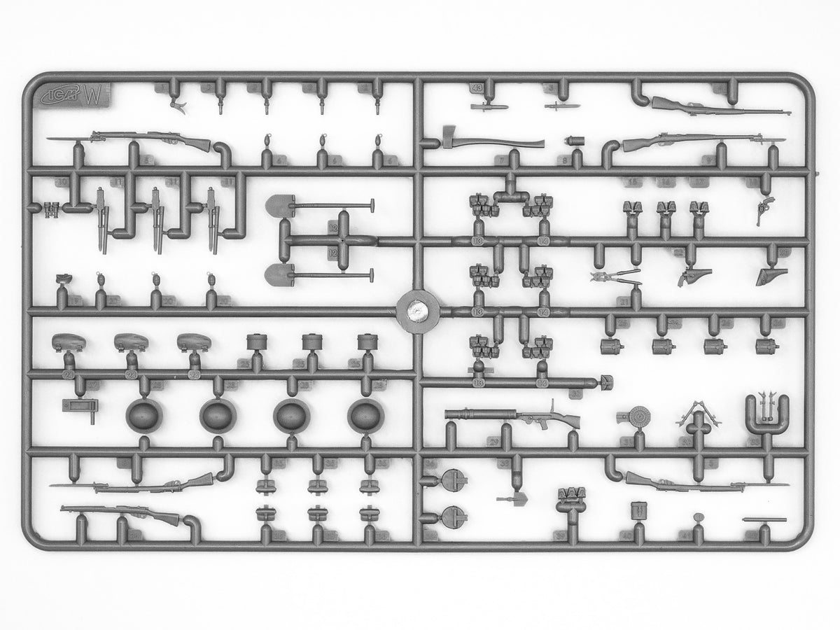 1/35 British Infantry in Gas Masks (1917) (4 Figures)